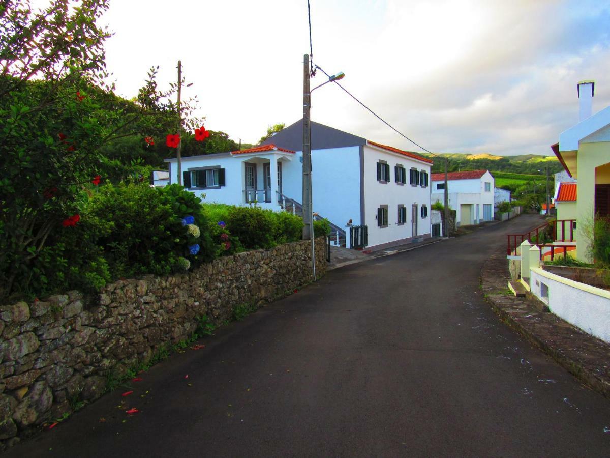 Lajes das FloresCasa L&Mアパートメント エクステリア 写真