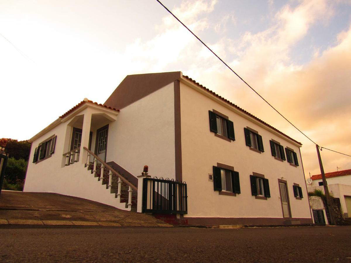 Lajes das FloresCasa L&Mアパートメント エクステリア 写真